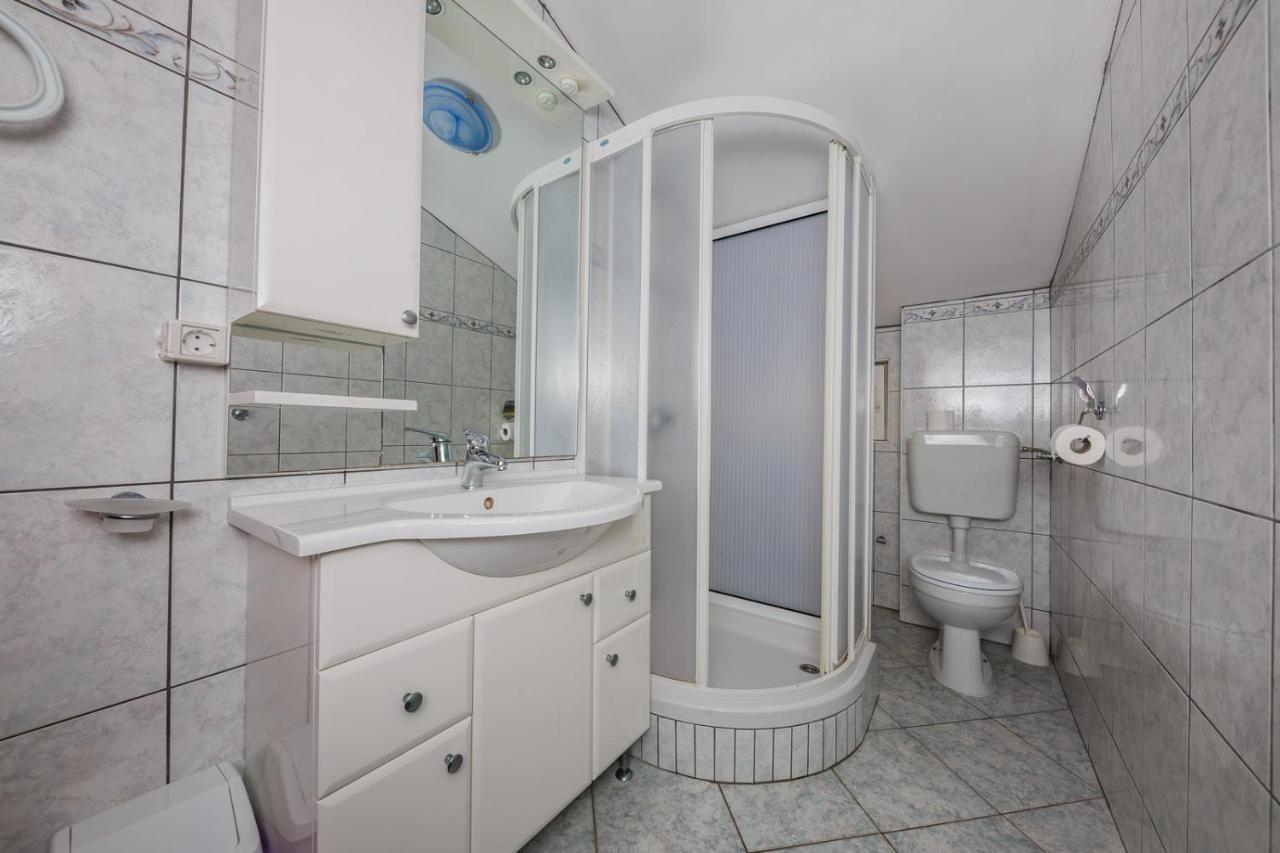 Apartamenty Z Basenem Ilja Rogoznica (Sibenik-Knin) Esterno foto