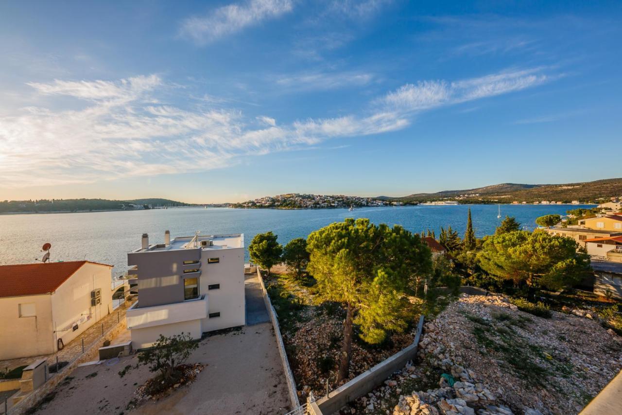 Apartamenty Z Basenem Ilja Rogoznica (Sibenik-Knin) Esterno foto